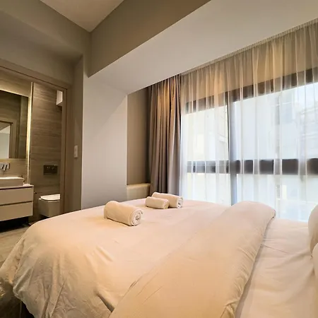 8 By Proliving Hospitality Apartment *