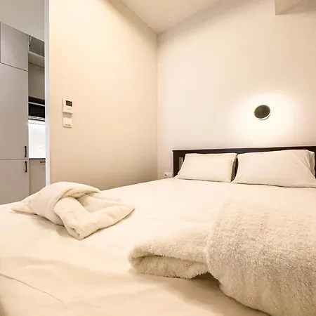 8 By Proliving Hospitality Apartamento Tessalónica