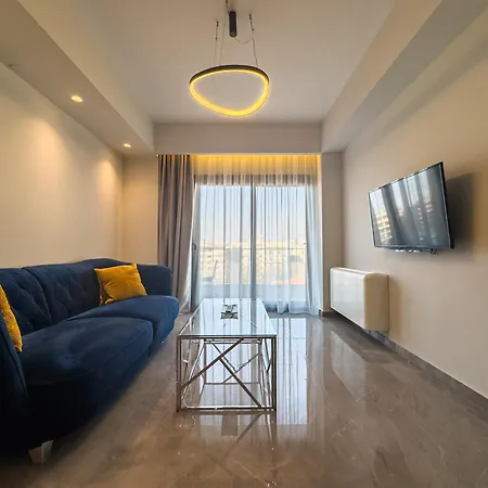 8 By Proliving Hospitality Apartment *
