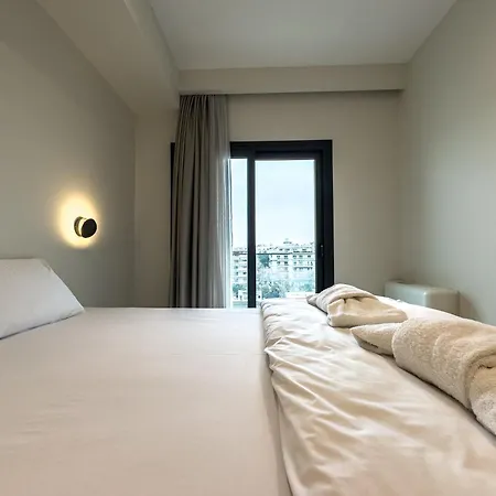 Apartment 8 By Proliving Hospitality *