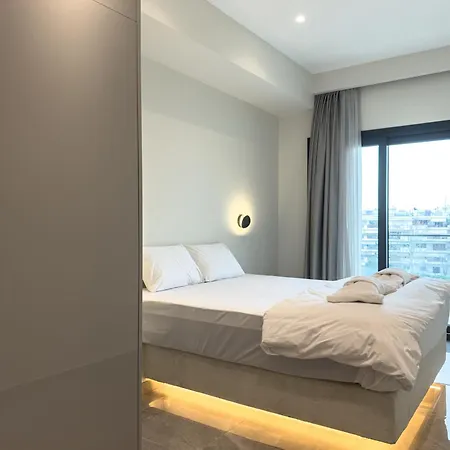 8 By Proliving Hospitality * Thessaloniki