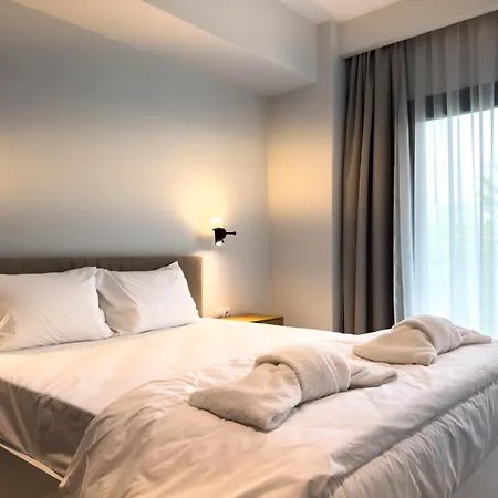 Apartment 8 By Proliving Hospitality