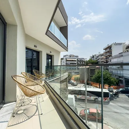 8 By Proliving Hospitality * テッサロニキ