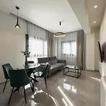 8 By Proliving Hospitality Apartman Szaloniki