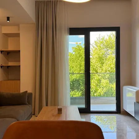 8 By Proliving Hospitality Apartmán