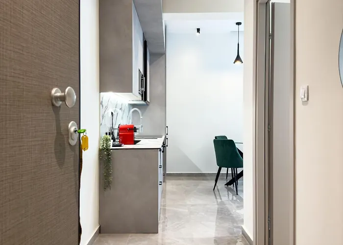 8 By Proliving Hospitality *