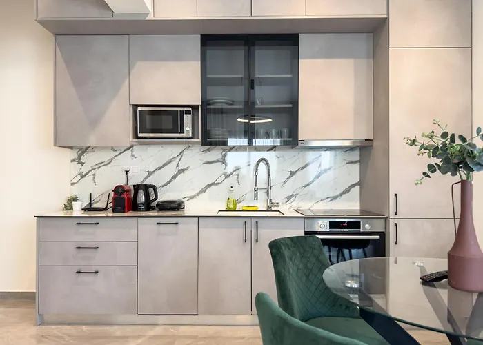 아파트 8 By Proliving Hospitality *