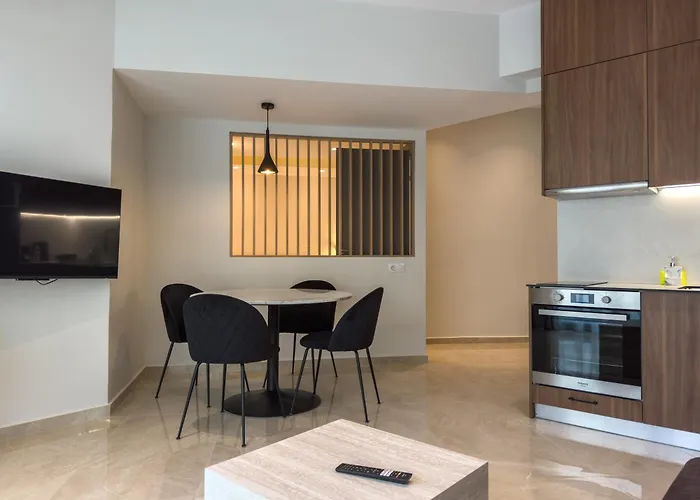 8 By Proliving Hospitality *