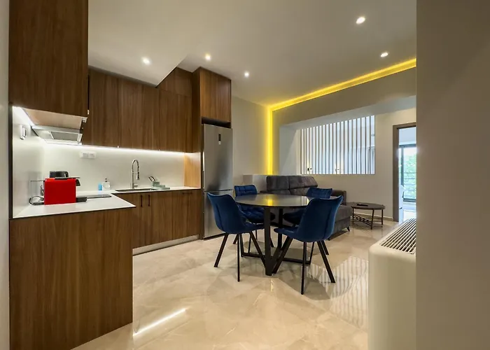 8 By Proliving Hospitality 아파트 테살로니키