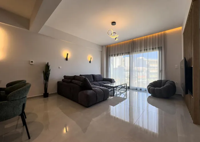 8 By Proliving Hospitality *